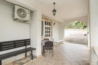 Image de Appartement et Chambres Radojka (40963-A1) - Primosten