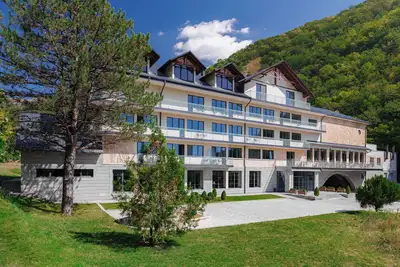 Image de Apricot Aghveran Resort