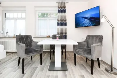 Image de Appartement Rez-de-chaussée - restaurant du château