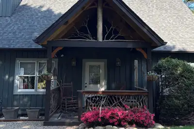Image de Pine Tree Cabin à Franklin, Caroline du Nord