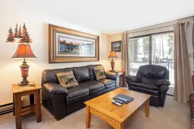 Image de Magnifiquement mis à jour Winter Park Two Bedroom Condo minutes de Winter Park Resort