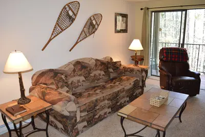 Image de Tout neuf! Fraîchement mis �� jour deux chambres �� coucher Winter Park Condominium près de Winter Park Resort and Town