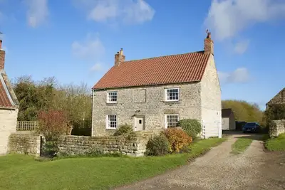 Image de Lime Kiln Farmhouse est un chalet du 18ème siècle pour les chiens et les familles du North Yorkshire.