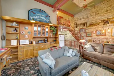 Image de Centre historique Loft Saugatuck Loft!
