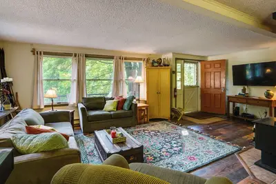 Image de Great Valley Mtn. Maison sur 30 acres w / Pond & Grill