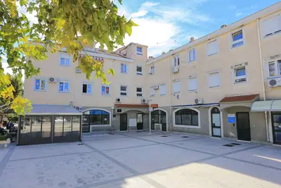 Appartement d'une chambre avec air conditionné Dugi Rat, Omis (A-15516-a)