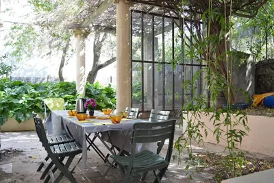 Image de Appartement T4 en front de mer, 5 couchages, terrasse et jardin à Banyuls-sur-Mer