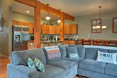 Image de Bozeman Condo w \/ Yard, Mtn Vues-10 min du centre-ville