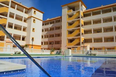 Image de 2ème étage, balcon, wifi gratuit, piscine commune