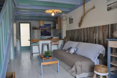 Image de Petite maison jumelée dans agréable residence avec piscine - 243631