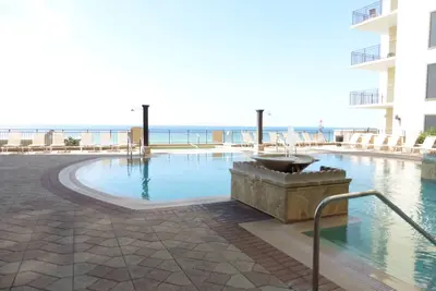 Image de Meilleur prix sur la plage Près de Pier Park. Reservez Vos Vacances Maintenant!