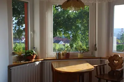 Image de Rotes Haus über den Weinbergen, 89qm, 2 Schlafräume, max. 5 Personen