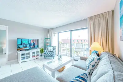 Image de Unité lumineuse et familiale sur la mer!