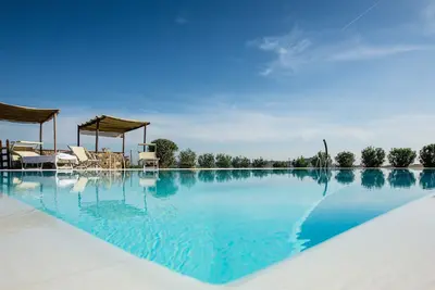 Image de Détente et vue magnifique dans une ferme avec piscine à 30 km de Volterra