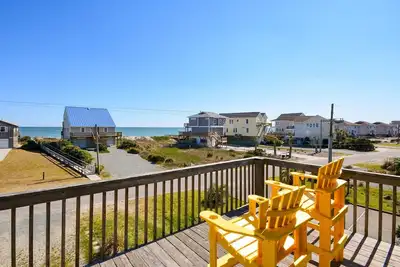 Image de \"Sea Sérénité\" 4 Chambre Oceanview House au coeur de Surf City, Caroline du Nord