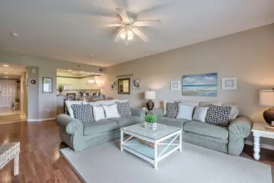 Image de Nouvelle Liste ☼ Fabulous Beach Getaway OceanWalk New Smyrna Beach