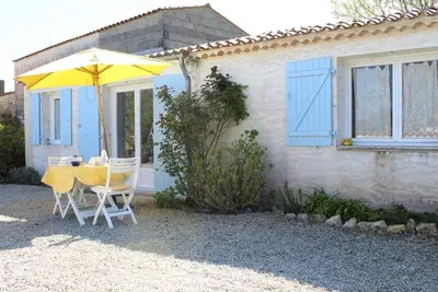 Image de Charmante maison oléronaise avec cour, proche plage et centre, 2 couchages, ménage inclus