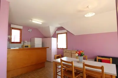 Image de Maison cosy proche de la mer avec jardin, Bbq et wifi à Surtainville