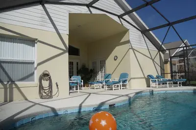 Image de Indian Creek June reste spécial dernière minute, à partir de 99 $ / nuit, nouveau lit king!