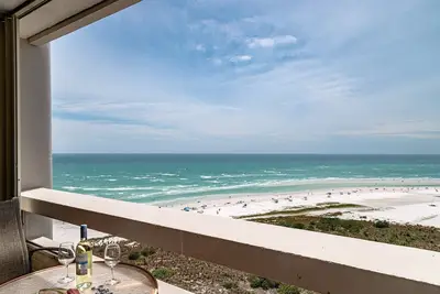 Image de Vues complètes sur l'océan, plage privée sur Siesta Key, unité de coin près de Sk Village, Wifi, piscine chauffée