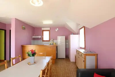 Image de Maison côtière à Surtainville, 2 ch, WiFi, animaux Ok, jardin privé, proche mer