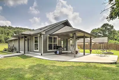 Image de Mountain Home Cottage w / Deck-Steps à White River