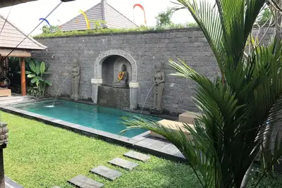 Image de Bienvenue au paradis. Calme et tranquille. Piscine et jardin