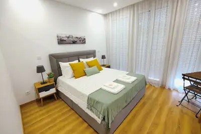 Image de Appartement dans le centre historique de Porto, avec balcon et climatisation