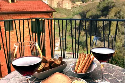 Image de Family apartment with magical view on the old city, balcony, wifi & parking