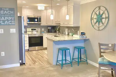 Image de Rare Find! Superbe condo Ocean Block récemment rénové 41st Street