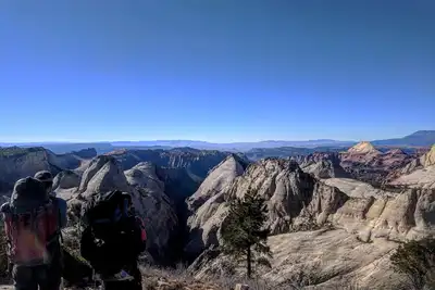 Image de Maison propre à 20 min de Zion, Sand Hollow, Bryce Canyon 2 heures!