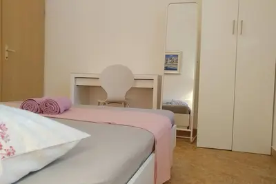 Astramaris Apartments