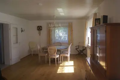 Image de Ferienhaus mit 4 Schlafzimmern und Garten in herrlicher Lage