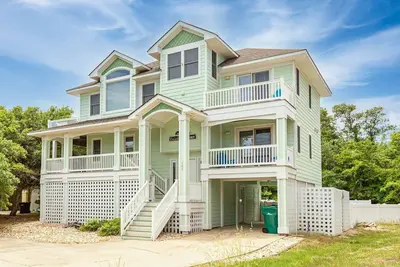 Image de D2905 Rêves brillants à venir. Beauté �� couper le souffle w \/ piscine et spa, linge de maison, Keyless!