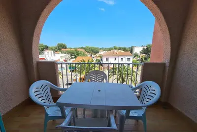 Appartement 2 pièces avec climatisation et loggia à Argelès-sur-Mer, proche commerces et plage