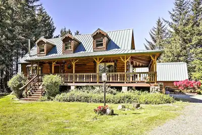 Image de Brookings House sur 3 acres, demi-mile de la cĂ´te!