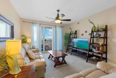 Image de Ariel Dunes Ii 802 - Gulf Views! Restauration sur place! Zero Entry Pool! Salle de fitness!