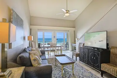 Image de Windancer 410 - Gulf Front! Condo mis à jour! Community Pool! Service de plage gratuit!