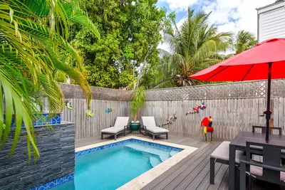 Image de ~ Inn Cogneato Cottage ~ Maison magnifique avec piscine dans le <3 de Key West. Animaux ok