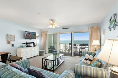 Image de Retraite du commodore 206 - devant le golfe! Seagrove Beach! 30a! Piscine communautaire!