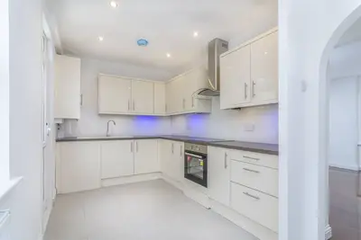 Image de Maison familiale confortable récemment rénovée