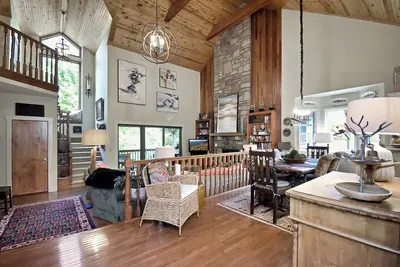 Image de Smokies 6 Wpm: 3 Br / 3 Ba, condo de 3 chambres à Blowing Rock, pour 6 personnes