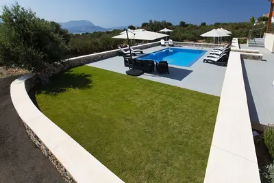 Electra Villas at Kokkino Chorio