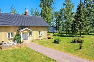Image de Maison de vacances pour 14 a Hova-By Traum