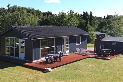 Image de Maison de vacances pour 6 a Nibe-By Traum