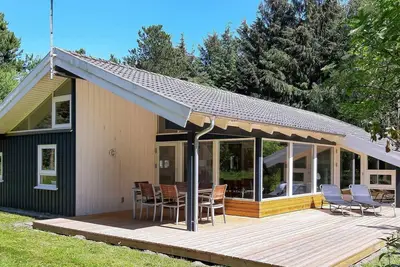 Image de Maison de vacances pour 8 a Bindslev-By Traum