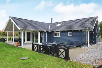 Image de Maison de vacances pour 12 a Hals-By Traum