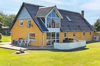 Image de Maison de vacances pour 10 a Vinderup-By Traum