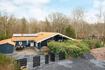 Image de Maison de vacances pour 12 a Glesborg-By Traum