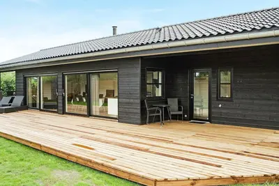 Image de Maison de vacances pour 8 a Hadsund-By Traum